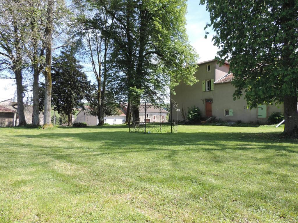 Le Jardin Des Lys Panzió Gemmelaincourt Kültér fotó